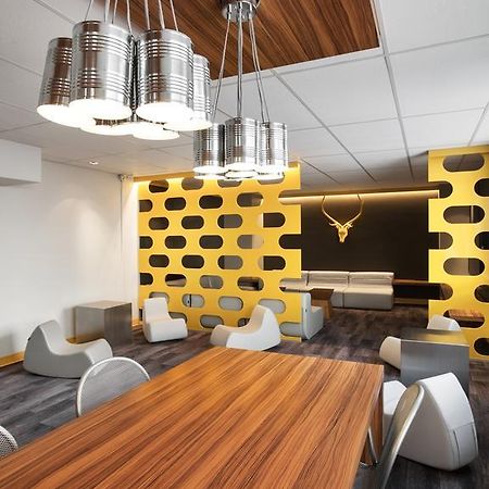 Zum Auberge D'Ete - Universite De Montréal Buitenkant foto